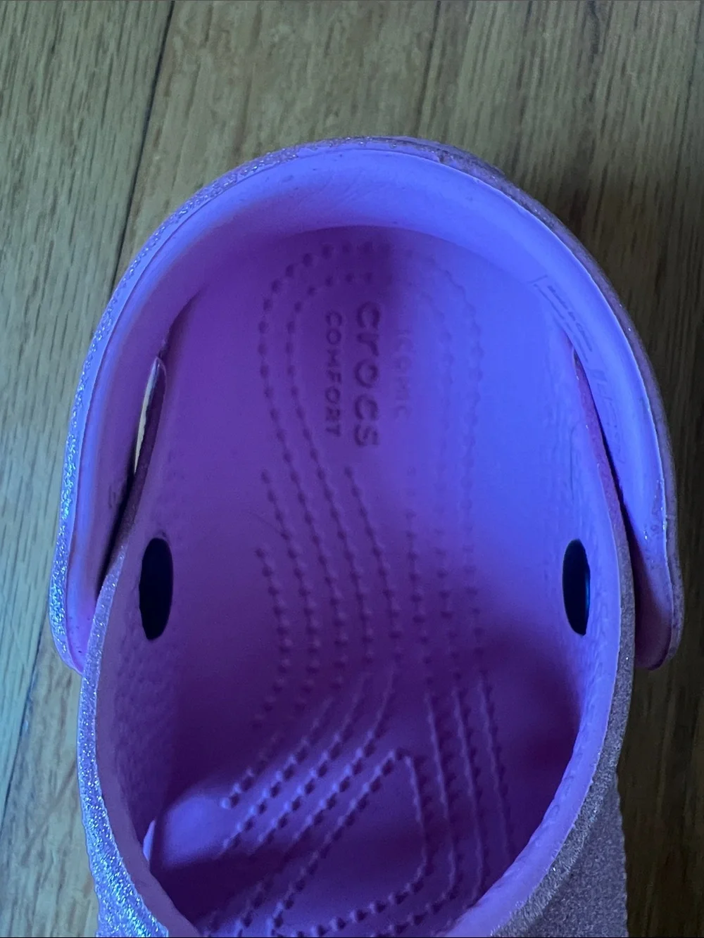 CROCS Kids Classic Glitter Clogs in pink glitter